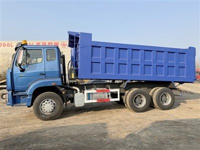 משאית מזבלה Sinotruk HOWO NX 6x4